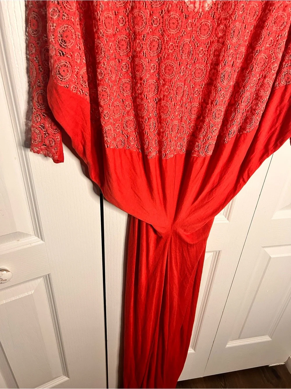 Fraiche by J Women’s S Red Lace Crotchet Sleeve Maxi Dress Elegant V-Neck NWT‎